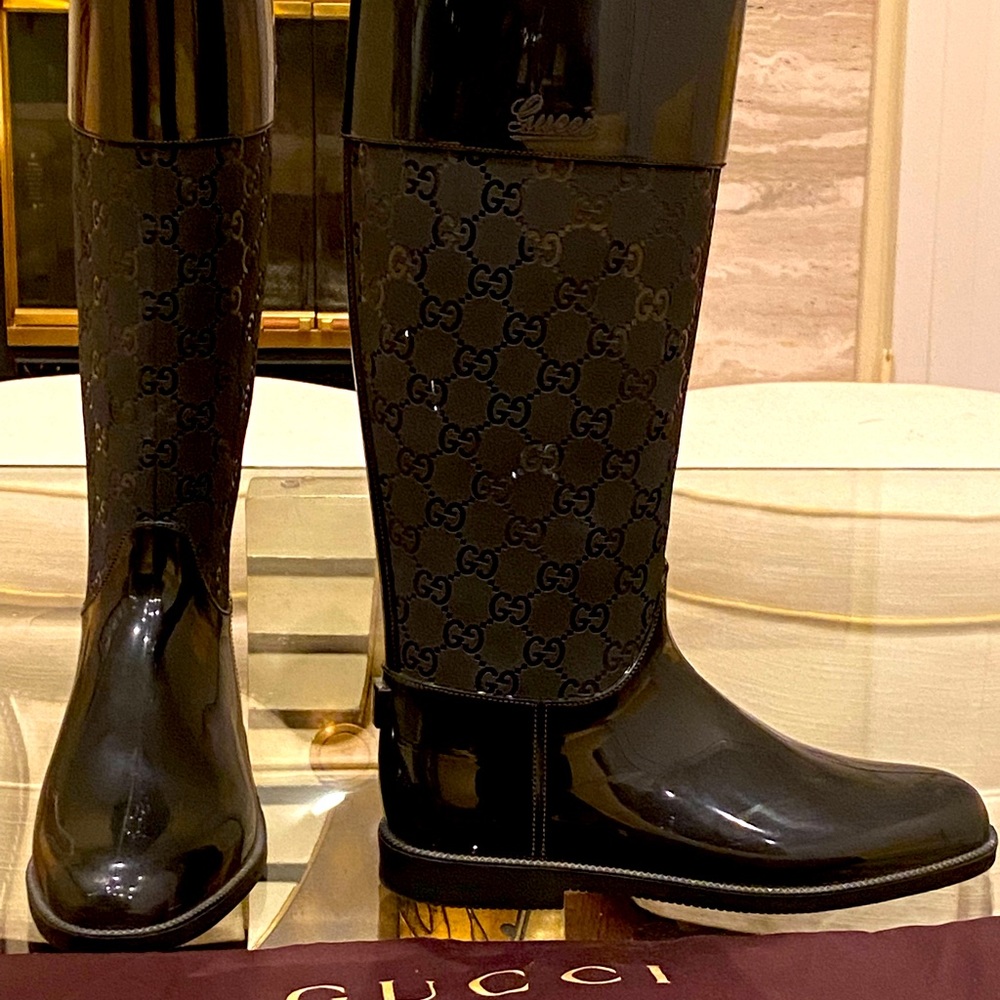 Gucci Black Rain Boots Size 36,
